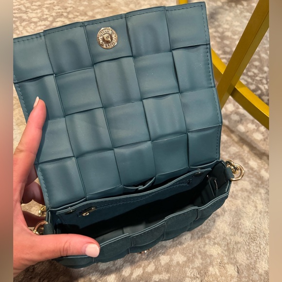 Tuckernuck Juniper Holden Suede Woven Crossbody Bag - Picture 4 of 9